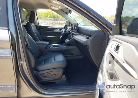 2025 Ford Explorer Active from USA, damaged, VIN 1FMUK8DHXSGC17782